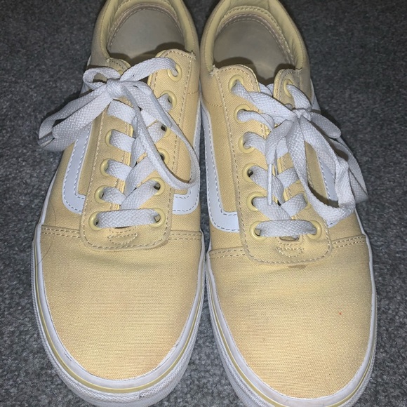 pineapple yellow vans